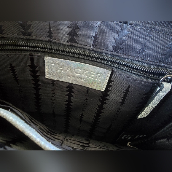 Thacker Gable Travel Pouch Opal Iridescent - Picture 8 of 9